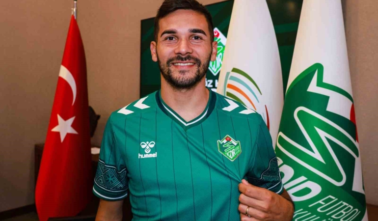 igdir-fk-crociata-ve-altundag-ile-21-yillik-anlasmalarini-duyurdu-Le1ZRY1s.jpg
