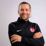 sedat-atilgan-kamerunda-modern-taekwondo-teknikleri-icin-yolcu-vA12e4al.jpg