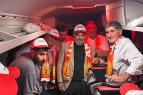 ankara-bulusmasi-icin-diyarbakirdan-yola-cikan-ak-parti-teskilati-p45hIBkV.jpg