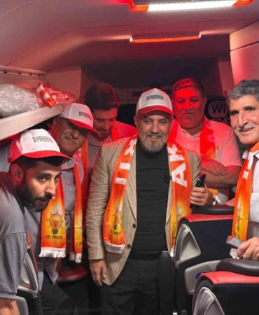 ankara-bulusmasi-icin-diyarbakirdan-yola-cikan-ak-parti-teskilati-p45hIBkV.jpg