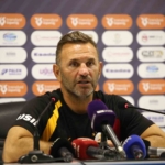 buruk-erken-gol-bizi-rahatlatti-iki-cift-kale-baski-ve-bireysel-cabalarla-4-0-kazandik-lPYJtPHF.jpg