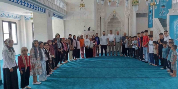 Çermik’te Yaz Kur’an Kursu Kapanış Programı Coşkuyla Gerçekleşti
