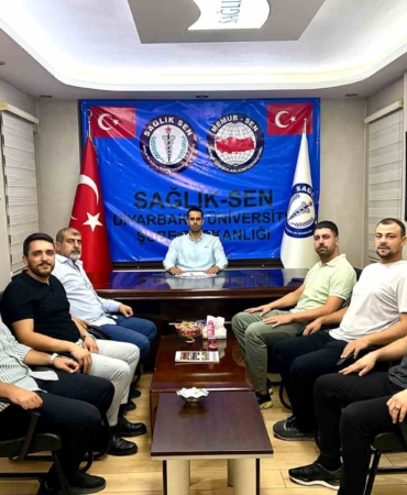 diyarbakir-universitesi-saglik-sen-subesi-kuruldu-ust-duzey-temsil-ve-calisan-haklari-icin-yeni-donem-RkfaSVvT.jpg