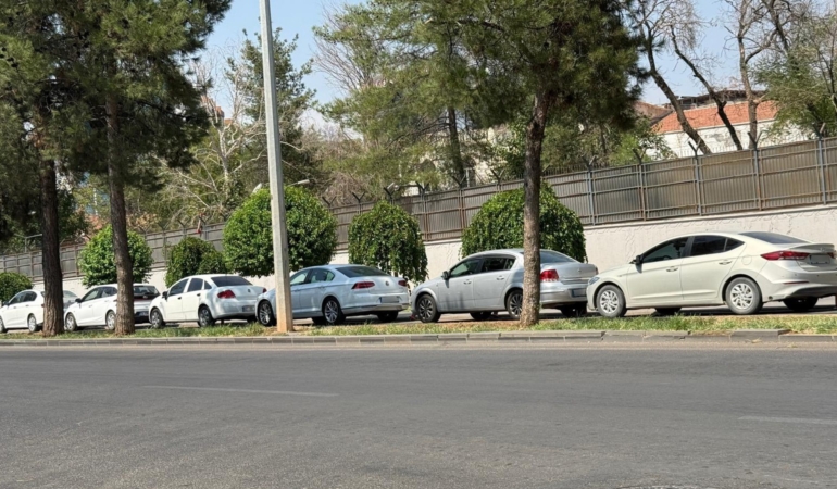 diyarbakirda-otomobil-sayisi-ve-trafik-olaylari-20212025-verileriyle-aydinlatilan-artis-Yp8P971b.jpg