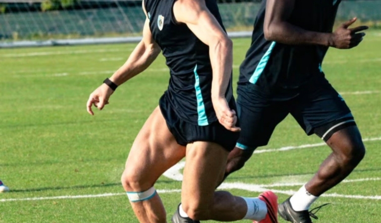 erzurumspor-fk-genclerbirligi-maci-icin-ankara-yolunda-hazirliklarini-surduruyor-6zksbXO9.jpg