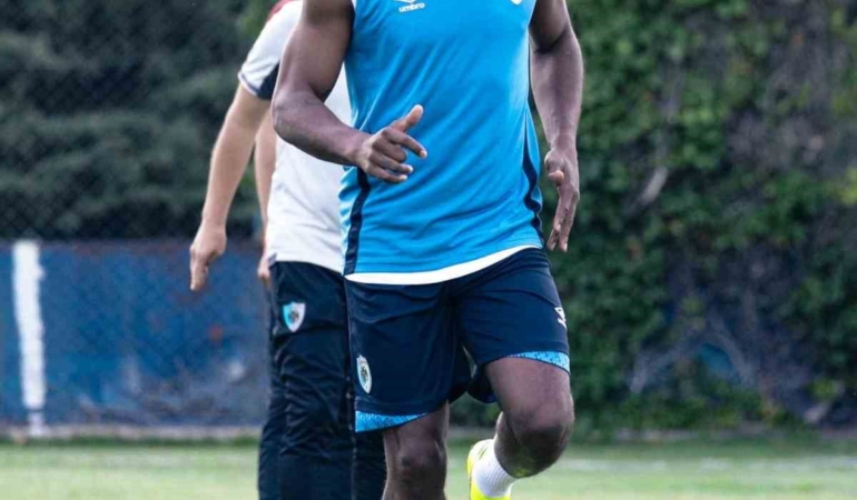 erzurumspor-fk-genclerbirligi-oncesi-hazirlik-tamamlandi-deplasman-yolculugu-basliyor-gNHeusy7.jpg