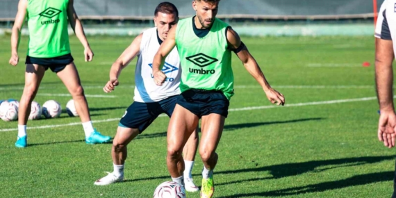 erzurumspor-fk-ve-amed-sportif-faaliyetler-super-ligde-ilk-catisma-detaylari-nd93ZaOZ.jpg