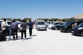 ikinci-el-oto-pazari-sonuklesti-sifir-kampanyalari-piyasa-hareketini-azaltti-RhCMRMvS.jpg