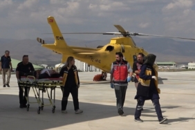 karayazida-traktor-faciasinda-19-yasindaki-genc-helikopterle-sevk-edildi-FuhVSacT.jpg