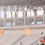 terorsuz-turkiye-mesajini-aile-ve-sosyal-hizmetler-bakanligi-pankartiyla-stadyumda-paylasti-xpmeaQjb.jpg