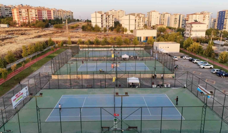 16-amed-cup-tenis-turnuvasi-basvuru-ve-program-bilgileri-2rNUcsLw.jpg