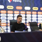 amed-sportif-faaliyetler-trabzonspor-mac-sonrasi-teknik-direktorlerin-gozlemleri-zPhgcXKn.jpg