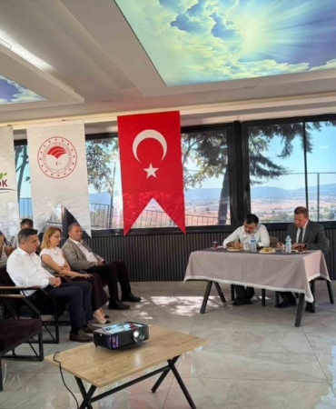 dicle-ilcesi-turizm-potansiyeli-icin-paydas-geri-bildirimi-ve-gosterim-toplantisi-RJSKBDzn.jpg
