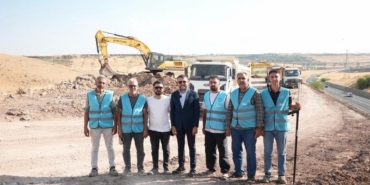 diyarbakir-egil-yolu-icin-calismalar-basladi-ulasimda-yeni-bir-donem-31wnXOvX.jpg
