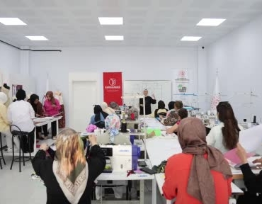 diyarbakirda-seeco-projesiyle-moda-girisimi-ve-egitim-sureci-ueQ3GrR2.jpg