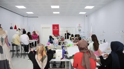 diyarbakirda-seeco-projesiyle-moda-girisimi-ve-egitim-sureci-ueQ3GrR2.jpg