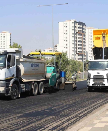diyarbakirda-yol-yenileme-abdulkadir-aksu-ve-girne-caddeleri-yeniden-yapilandirildi-Cl8sRFYt.jpg
