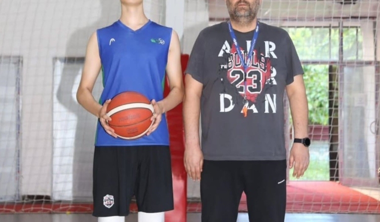 diyarbakirdan-fenerbahceye-uzanan-genc-basketbol-yolu-muhammed-emin-pamuk-zzREEXZJ.jpg