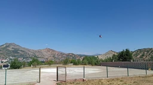 el-parmaklari-yaralanan-kadinin-tunceliden-malatyaya-nakli-ambulans-helikopterle-tasinma-Yq6KHsjG.jpg