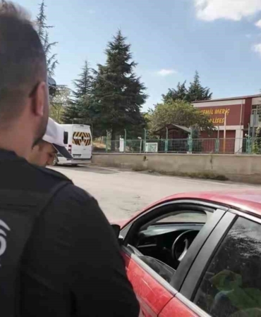 elazigda-narko-alan-uygulamasi-176-sahis-ve-38-arac-gozaltinda-b85DWSlY.jpg