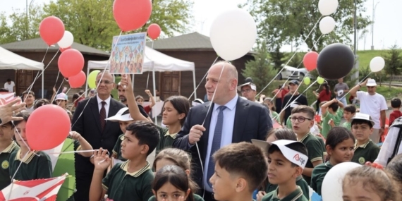 Gökyüzüne Umut Bırakan Uçurtmalar: Gazze İçin Barış ve Dayanışma Etkinliği