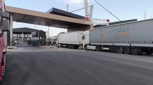 Gürbulak Sınır Kapısında TIR Yoğunluğu ve Kuyruk Görüntüleri