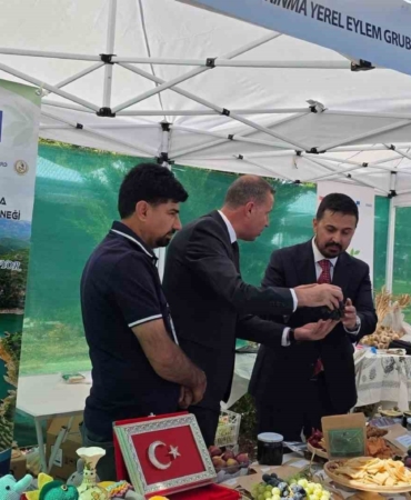 yegfest-2026-tarim-ve-kirsal-kalkinmada-bolgesel-degerler-ve-yerel-eylem-gruplari-GjS1E2Ne.jpg