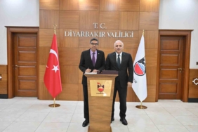 diyarbakirda-heyet-ziyareti-ve-is-birligi-gorusmeleri-h9RkV5Om.jpg