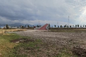 erzurum-kuzey-cevre-yolunda-ekolojik-kopruyle-hayvan-gecisleri-guvende-mGfVihuS.jpg