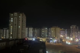 gaziantepte-simsekler-gecenin-isigini-yeniden-yakaliyor-ZshDWcxS.jpg