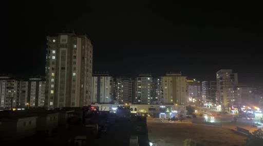 Gaziantep’te Şimşekler Gecenin Işığını Yeniden Yakalıyor