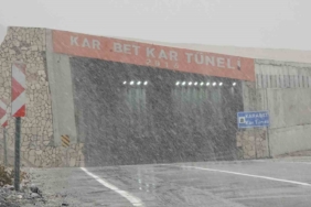 karabet-gecidinde-sisli-ve-kar-yagisli-hava-sartlariyla-ilgili-guncel-bilgilendirme-qxEgrRfr.jpg