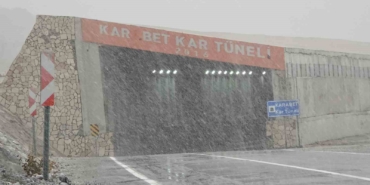 karabet-gecidinde-sisli-ve-kar-yagisli-hava-sartlariyla-ilgili-guncel-bilgilendirme-qxEgrRfr.jpg