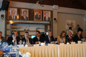 kuresel-belirsizliklere-karsi-yatirimin-yeni-dengesi-palandoken-ekonomik-formu-2026-BBnebe6l.jpg