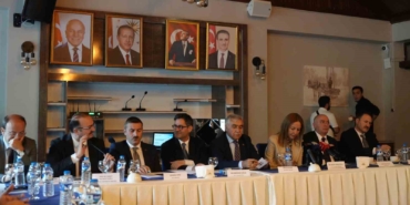 kuresel-belirsizliklere-karsi-yatirimin-yeni-dengesi-palandoken-ekonomik-formu-2026-BBnebe6l.jpg