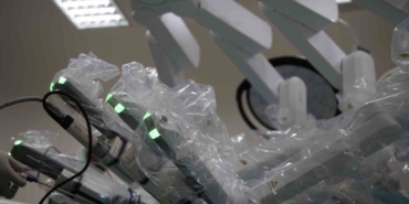 uzaktan-baglanarak-gerceklesen-robotik-histerotomi-tuseb-idea-destekli-onemli-bir-uygulama-6t33Ndbr.jpg